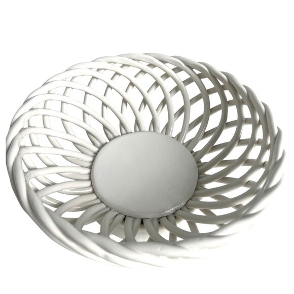 Vtg @Home Heavy White Porcelain Fruit Bread Basket Open Weave Lattice Design - Picture 3 of 9